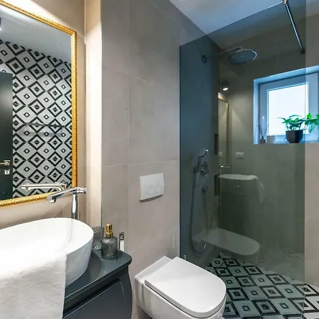 Sun And Stone * 察夫塔特