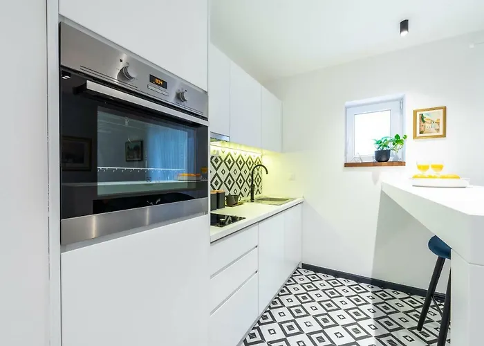 Sun And Stone Cavtat