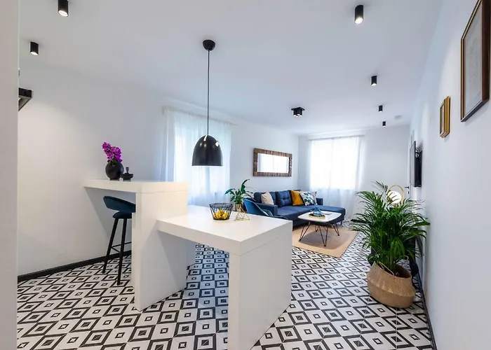 Lägenhet Sun And Stone