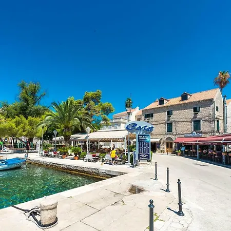 Sun And Stone Cavtat